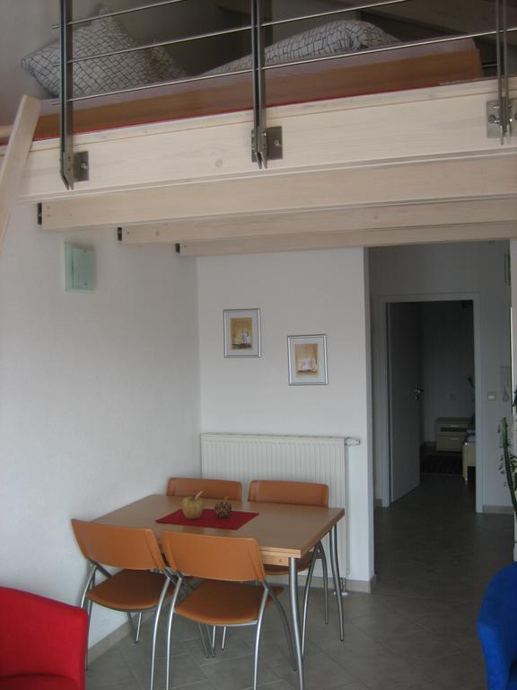 Haus Lorenz, Ferienwohnungen اممنستاد ام بودينسي المظهر الخارجي الصورة